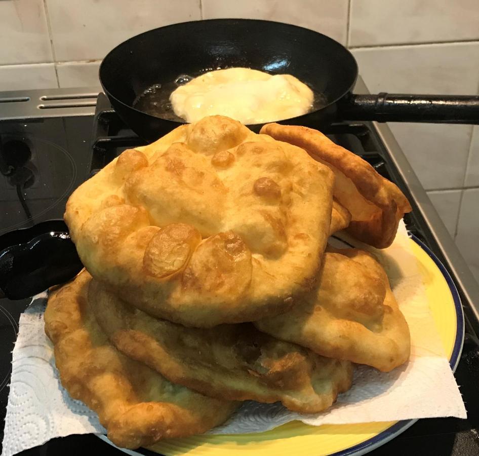 Стаи За Гости Тони 里巴里卡 外观 照片